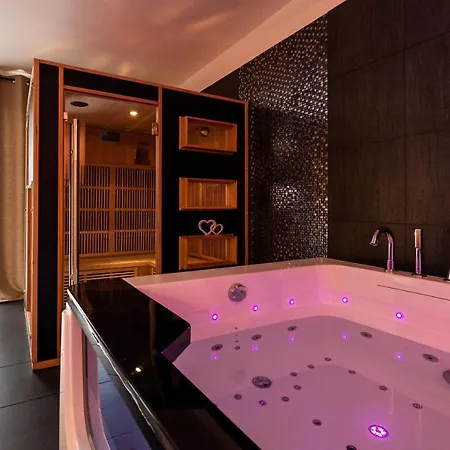 Suite And Spa 21 Digione Esterno foto