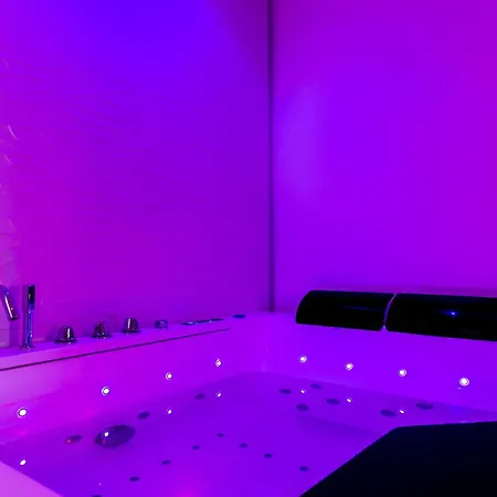 Suite And Spa 21 Digione Esterno foto