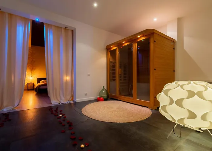 Suite And Spa 21